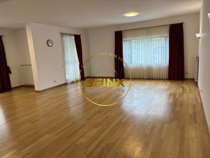 Washington Residence, 4 room apartment with 2 terraces, storage and parking