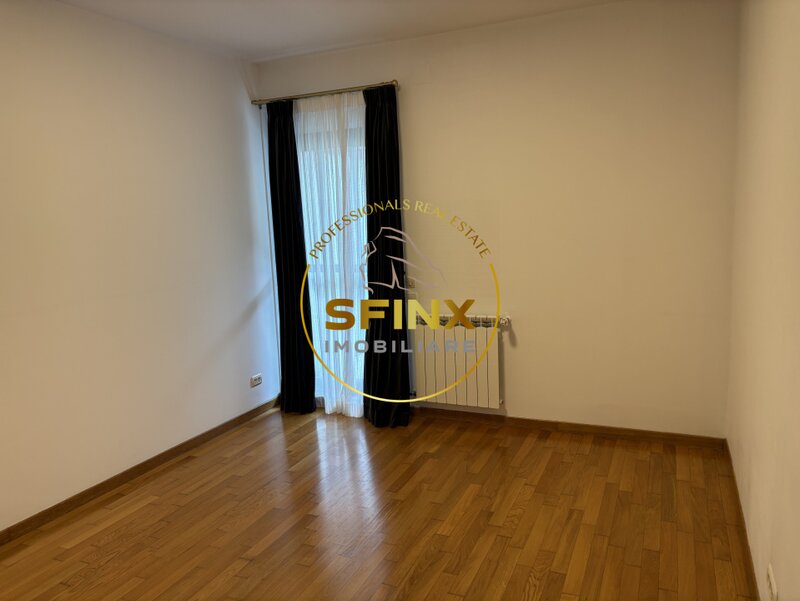 Washington Residence, 4 room apartment with 2 terraces, storage and parking