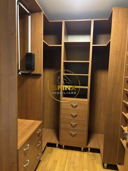 Washington Residence, 4 room apartment with 2 terraces, storage and parking